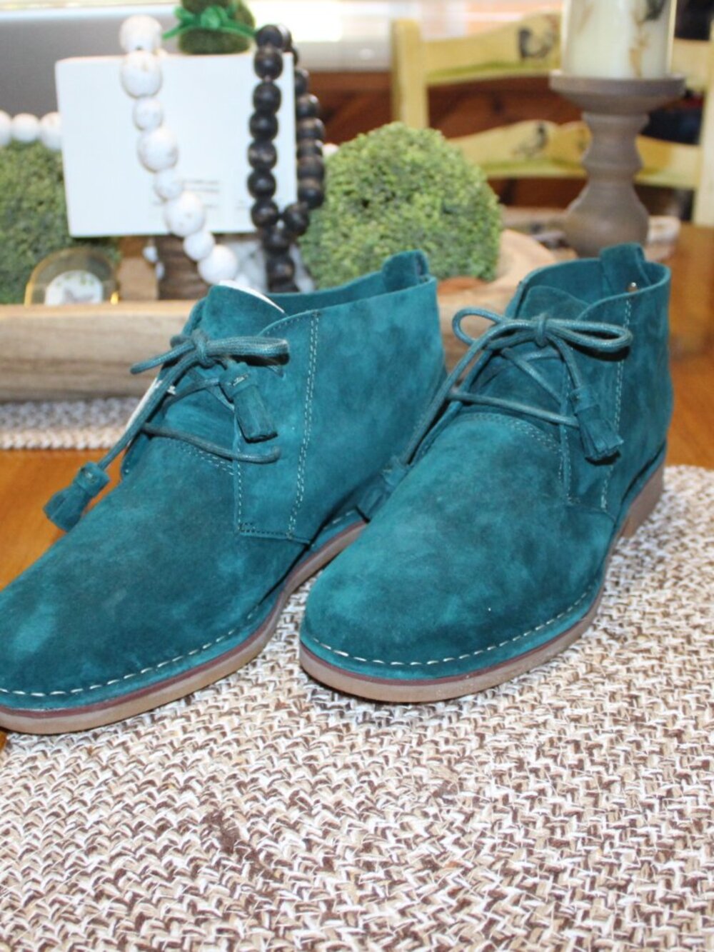 NWT Hush Puppies Cyra Catelyn Chukka suede leather boot 9 1/2 WIDE STUNNING! - Picture 9 of 14